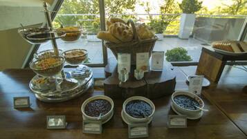 Daily continental breakfast for a fee