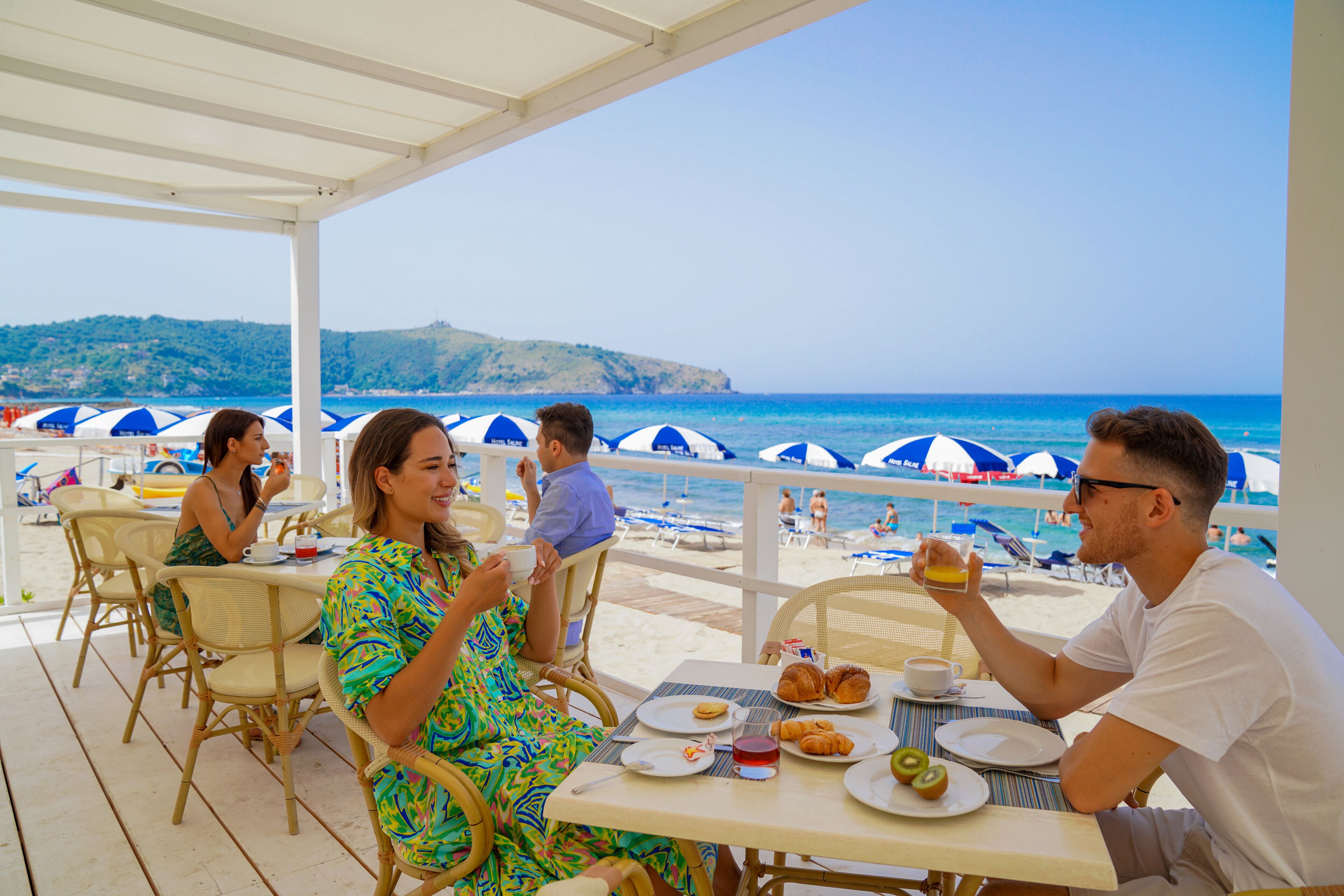 Tägliches inbegriffenes kontinentales Frühstück