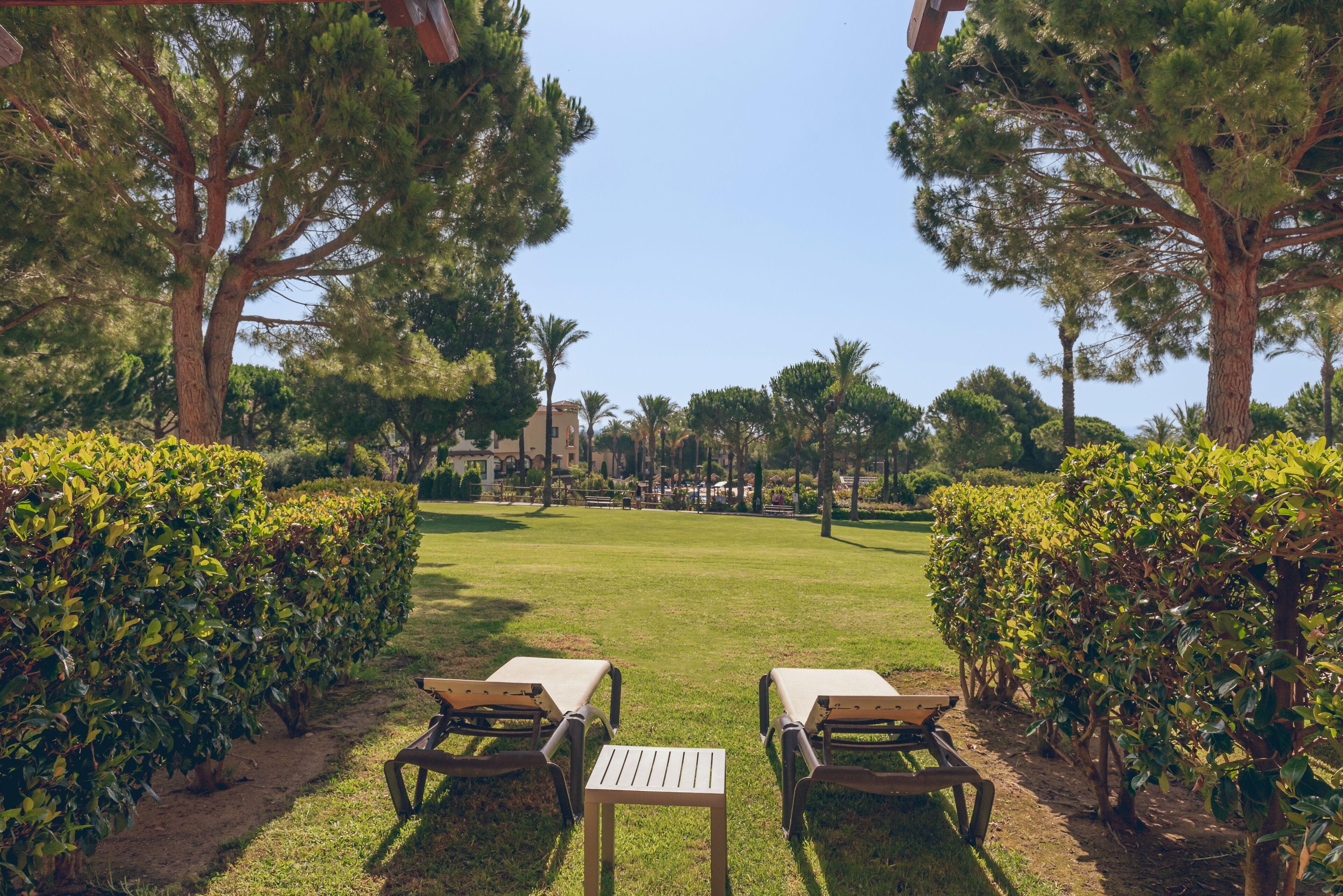 Apartamento 1 Dormitorio con Jardín, Balcón | Vistas al jardín