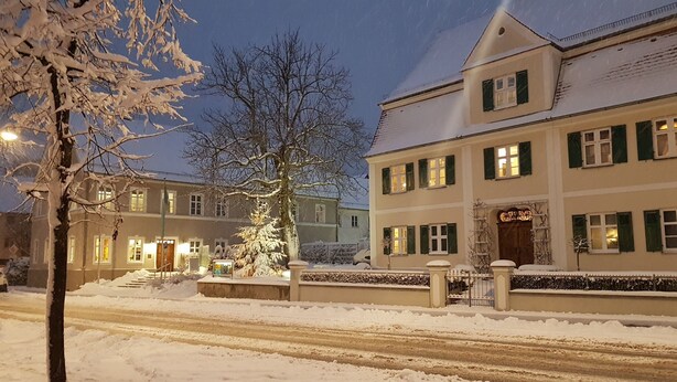 Unclassified image, 1 of 54, button - Hotel Falk (Krumbach)