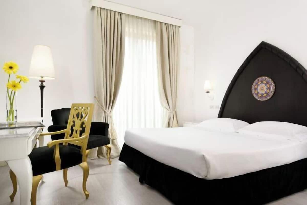 Literie de qualité, couette en duvet, minibar, coffre-fort