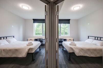 Residence & Conference Centre - Oakville