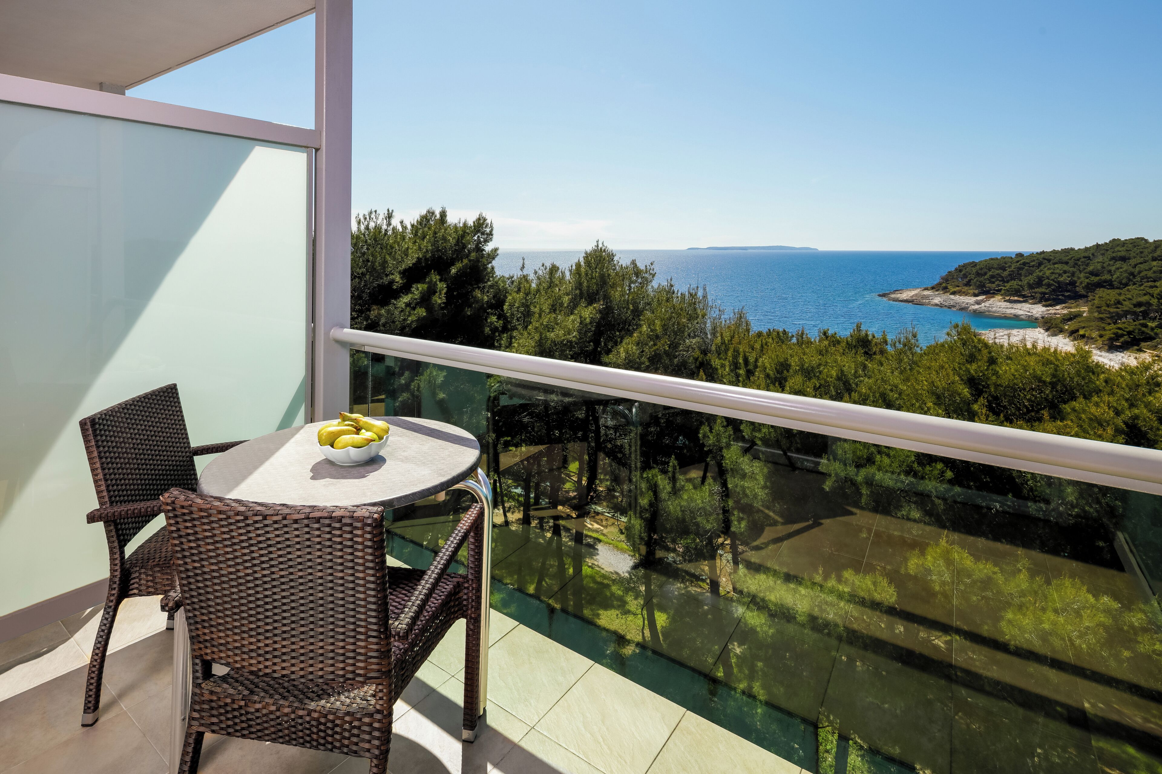Standard Twin Room with Extra Bed and Sea Side Balcony