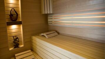 Sauna, Turkish bath/hammam, body treatments, aromatherapy, facials