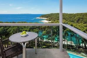 Standard Room, Balcony, Sea Facing | In-room safe, desk, cribs/infant beds, free WiFi