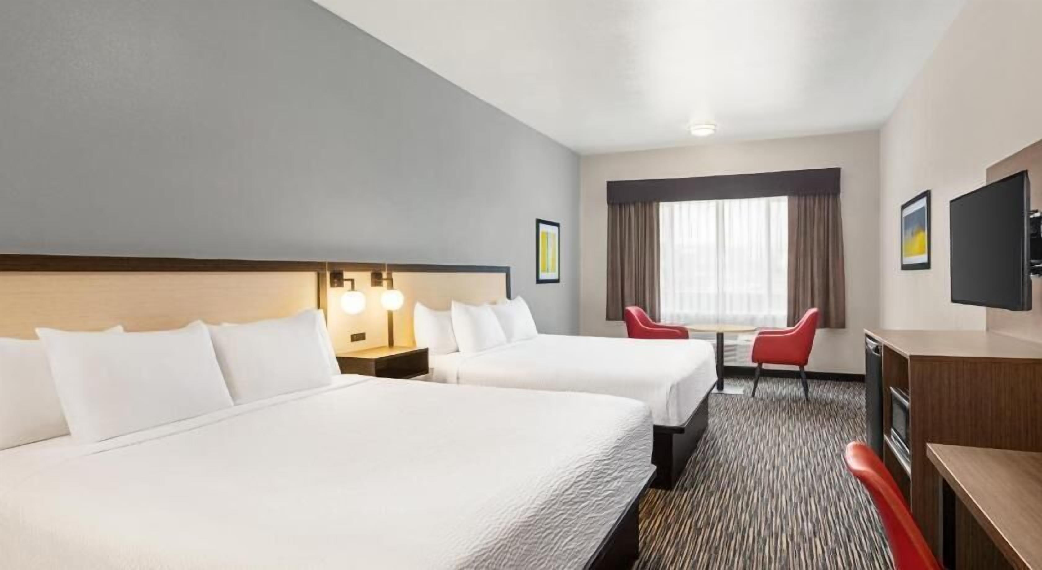 In-room safe, desk, laptop workspace, blackout drapes