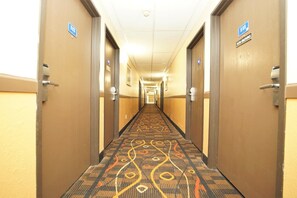 Hallway - Faribault Hometown Inn & Suites (Faribault)