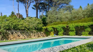 Udendørs pool, liggestole