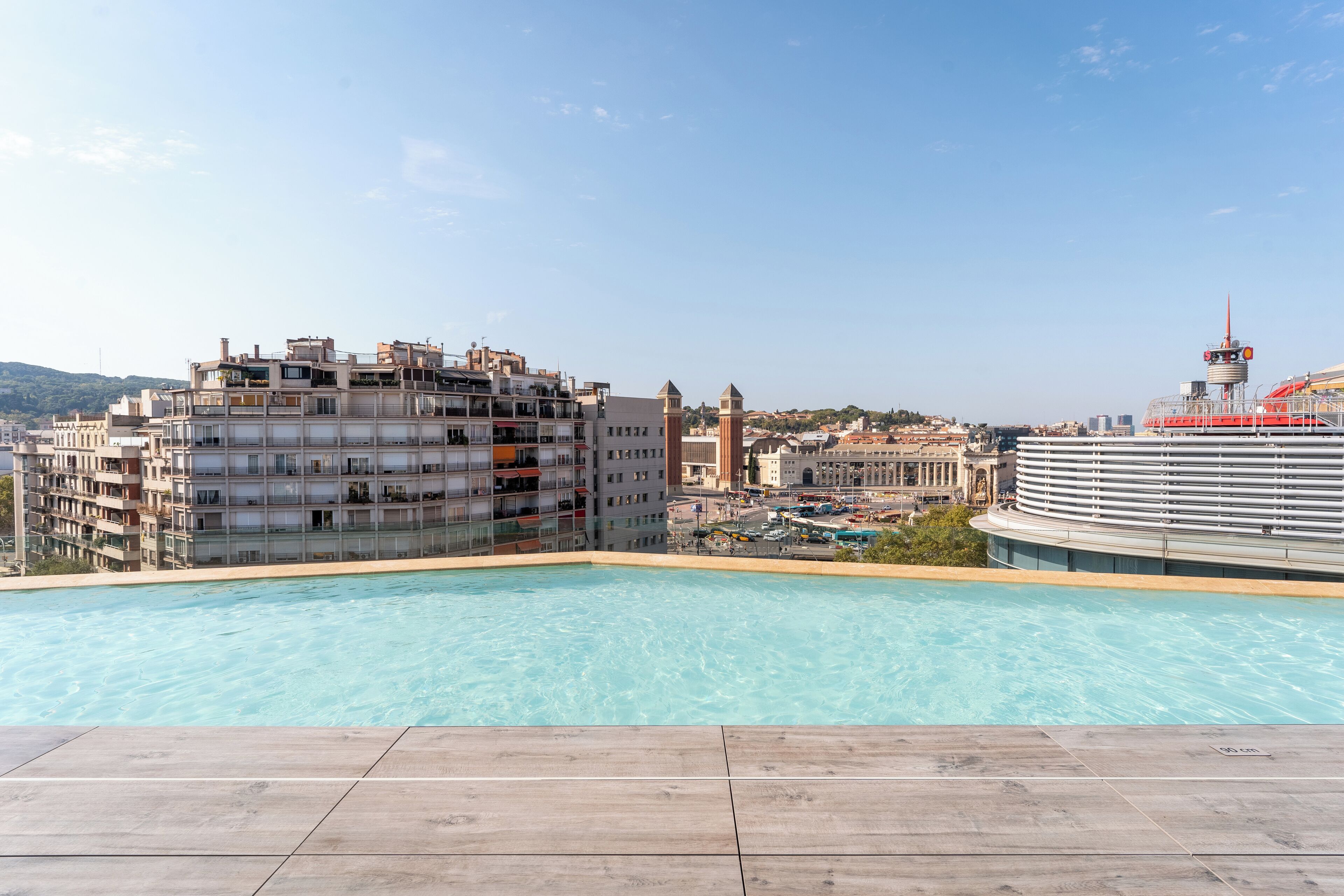 季節限定屋外プール