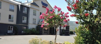 Fairfield Inn & Suites by Marriott Ukiah - Mendocino County