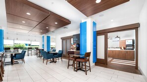 Restaurant - Holiday Inn Express Hotel & Suites Conroe I-45 North by IHG (Conroe)