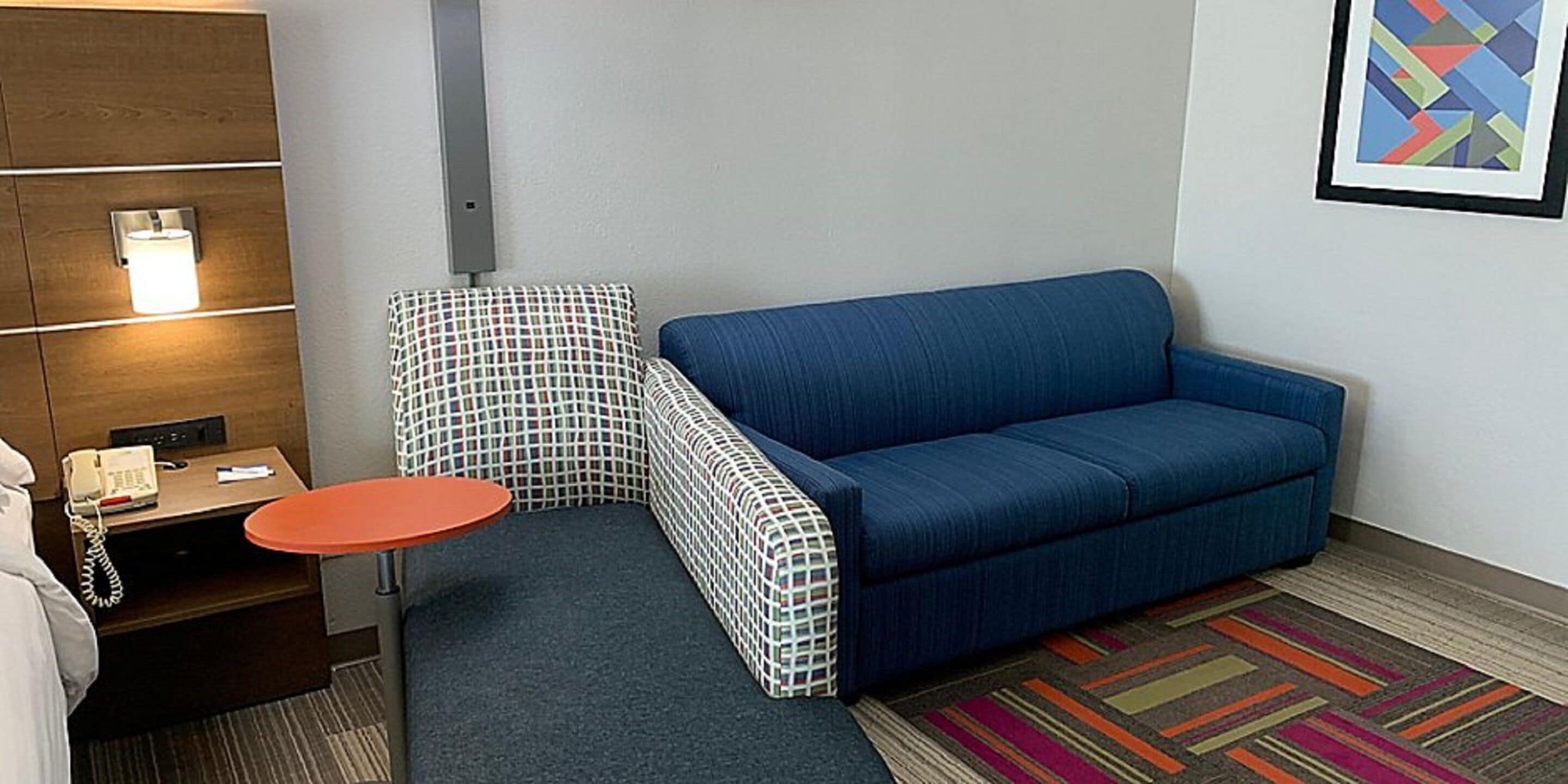 1 bedroom, desk, iron/ironing board, free cots/infant beds