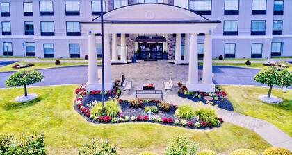 Holiday Inn Express Hotel & Suites Chester by IHG