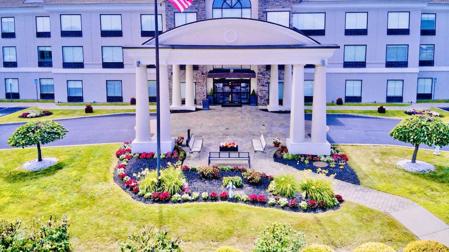 Holiday Inn Express Hotel & Suites Chester by IHG