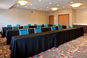 Meeting facility - Holiday Inn Express & Suites Omaha West by IHG (Omaha)
