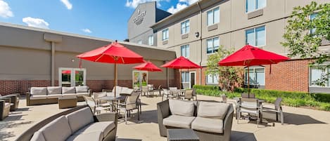 Indoor pool, open 6:00 AM to 11:00 PM, pool loungers