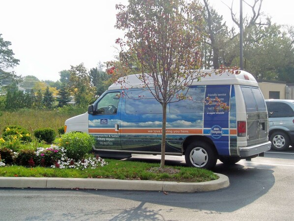 Exterior - Hampton Inn & Suites Albany Airport (Latham)