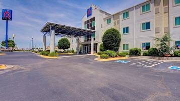 Façade de lâhĂ©bergement