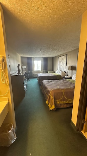 Room, 2 Queen Beds, Non Smoking