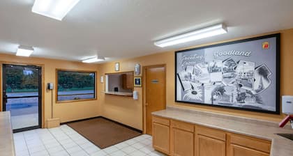 Super 8 by Wyndham Goodland