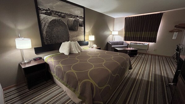 Standard Room, 1 King Bed