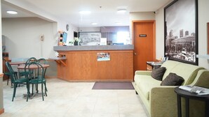 住宿正面