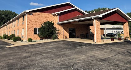 Watseka 24 Inn & Suites