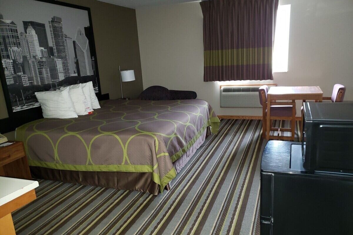 1 chambre, literie de qualité supérieure, bureau