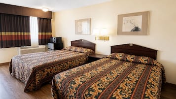 Desk, iron/ironing board, free WiFi, bed sheets