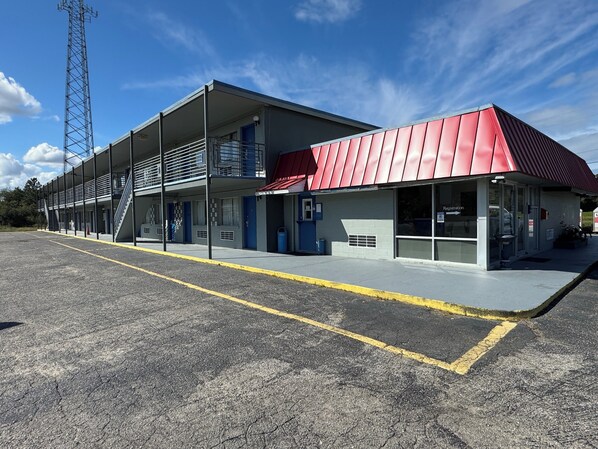 Exterior - Night Inn by Hotel O Selma I 95 (Selma)