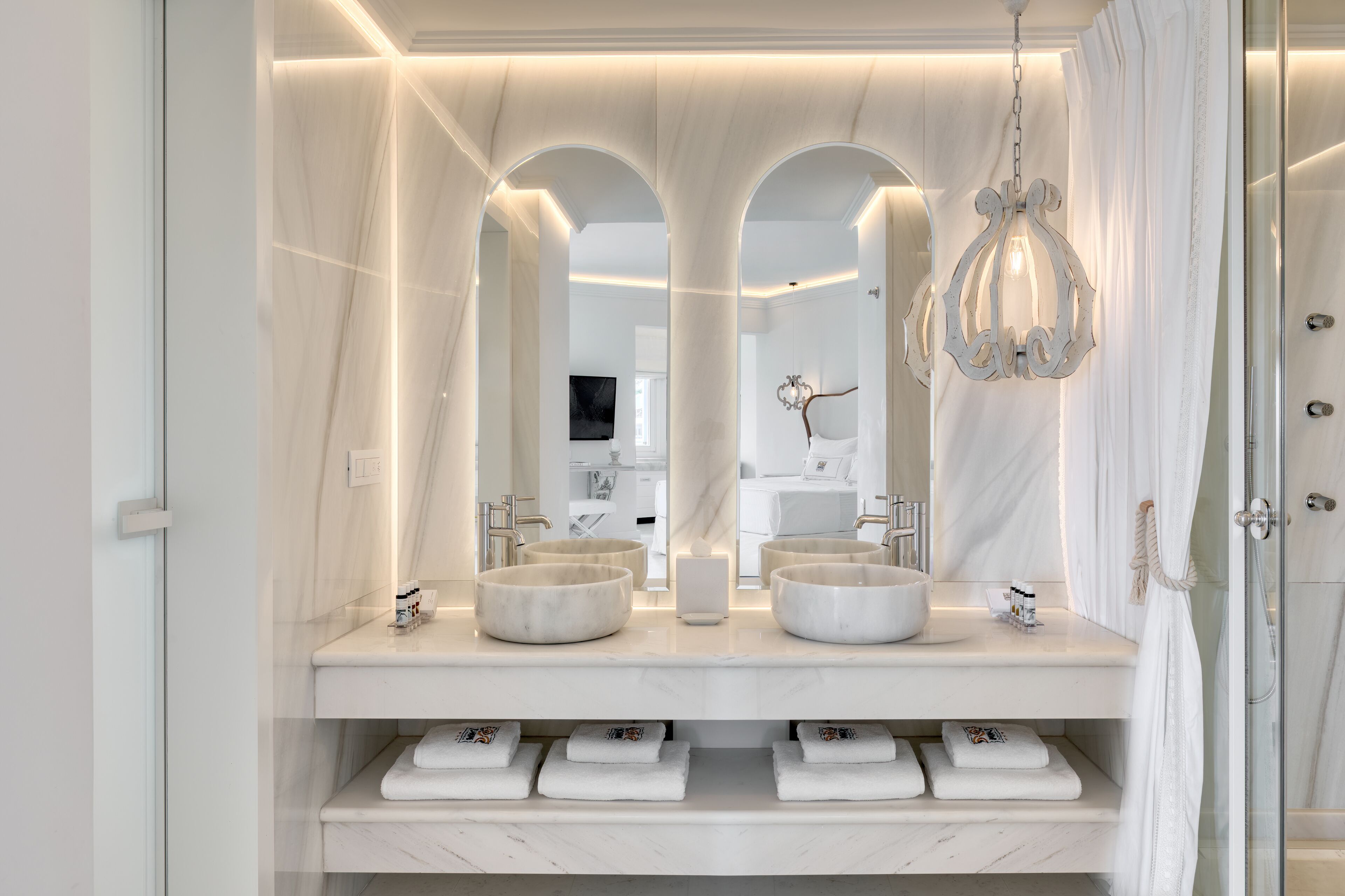 separate bathtub and shower, free toiletries, hair dryer, bathrobes