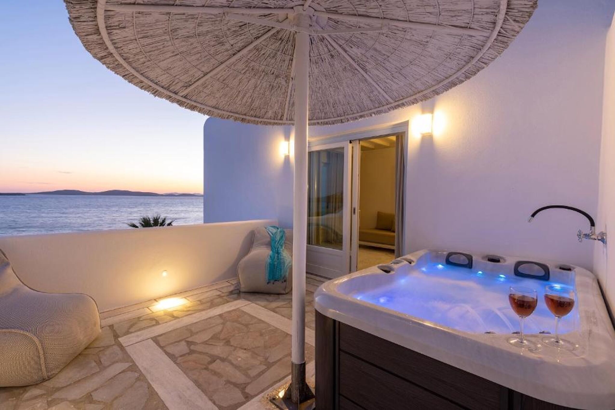 Jetted tub