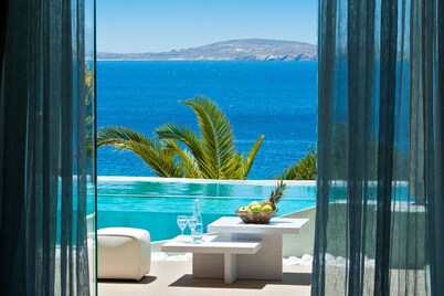 Saint John Hotel Villas & Spa