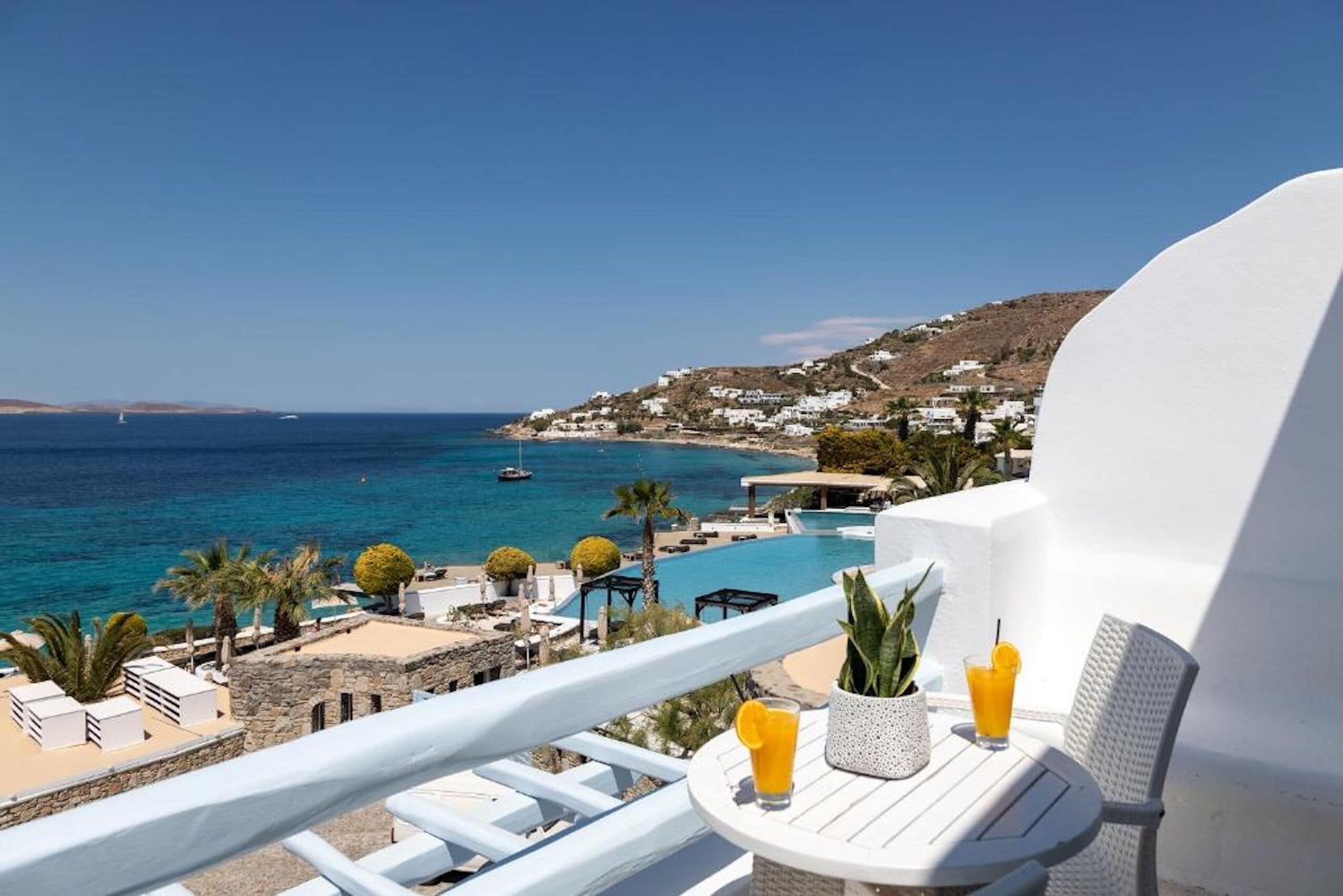 Signature Aegean Room with Sea View | Vistas desde la habitación