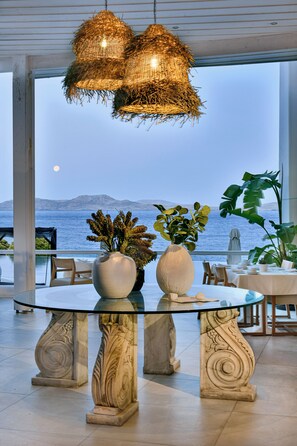 View from property - Saint John Hotel Villas & Spa (Mykonos)