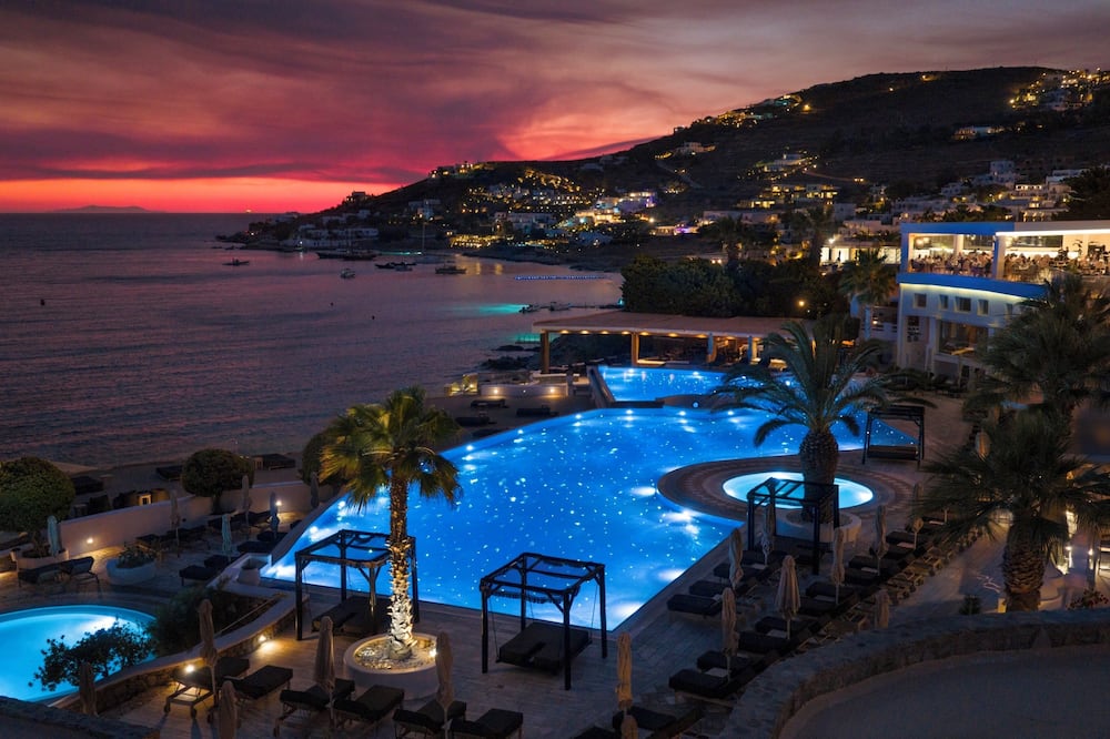Saint John Hotel Villas & Spa