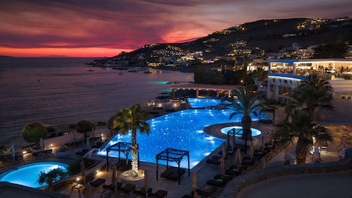 Saint John Hotel Villas & Spa