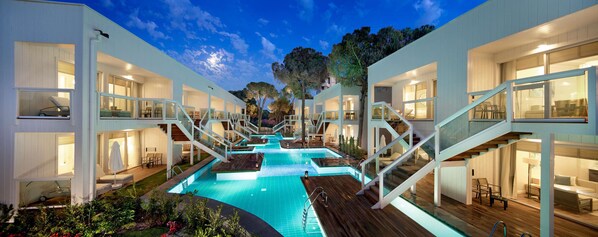 Indoor pool, seasonal outdoor pool