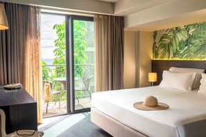 Superior Room | Minibar, in-room safe, desk, soundproofing - Tui Blue Gardens - Adults Only - Savoy Signature (Funchal)