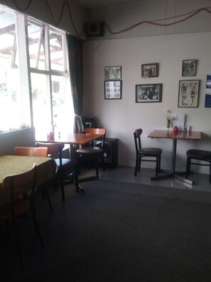 Tempat makan