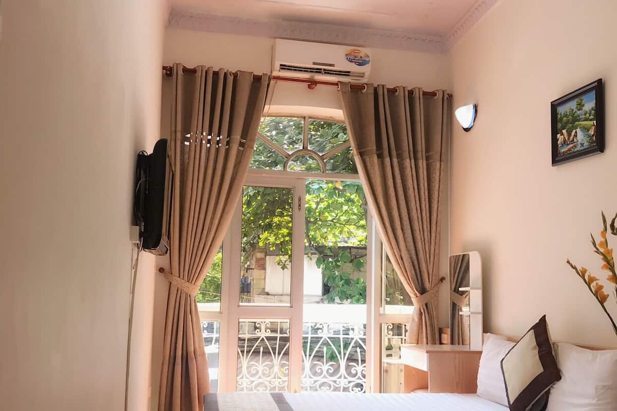 Habitación doble Deluxe | Ropa de cama hipoalergénica y caja de seguridad en la habitación