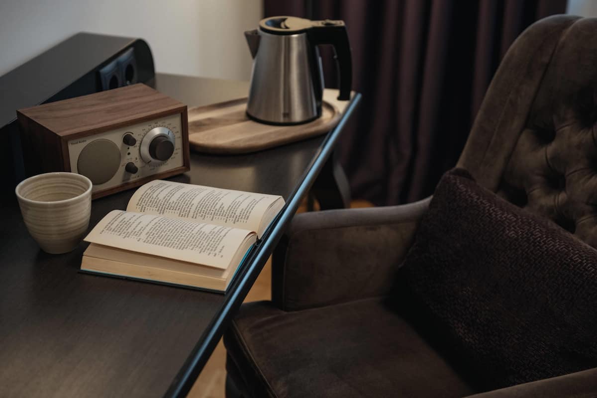 Dobbeltrom – superior, ikke-røyk | Skrivebord, strykejern/-brett, barnesenger og sengetøy