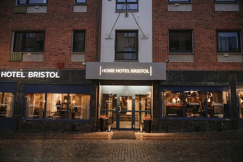 Home Hotel Bristol