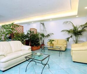 Sala de estar en el lobby