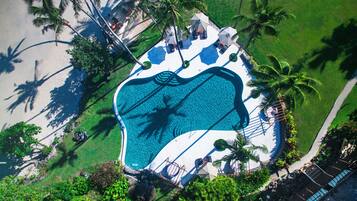 Outdoor pool, free pool cabanas, pool umbrellas