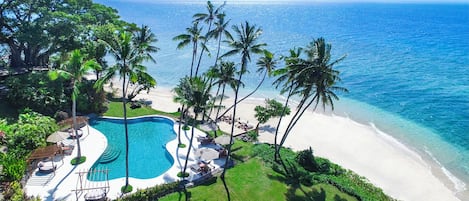 Outdoor pool, free pool cabanas, pool umbrellas