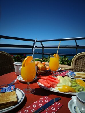 Bar (on property) - Ona Princesa Playa (Marbella)
