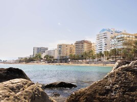 Vlak bij het strand