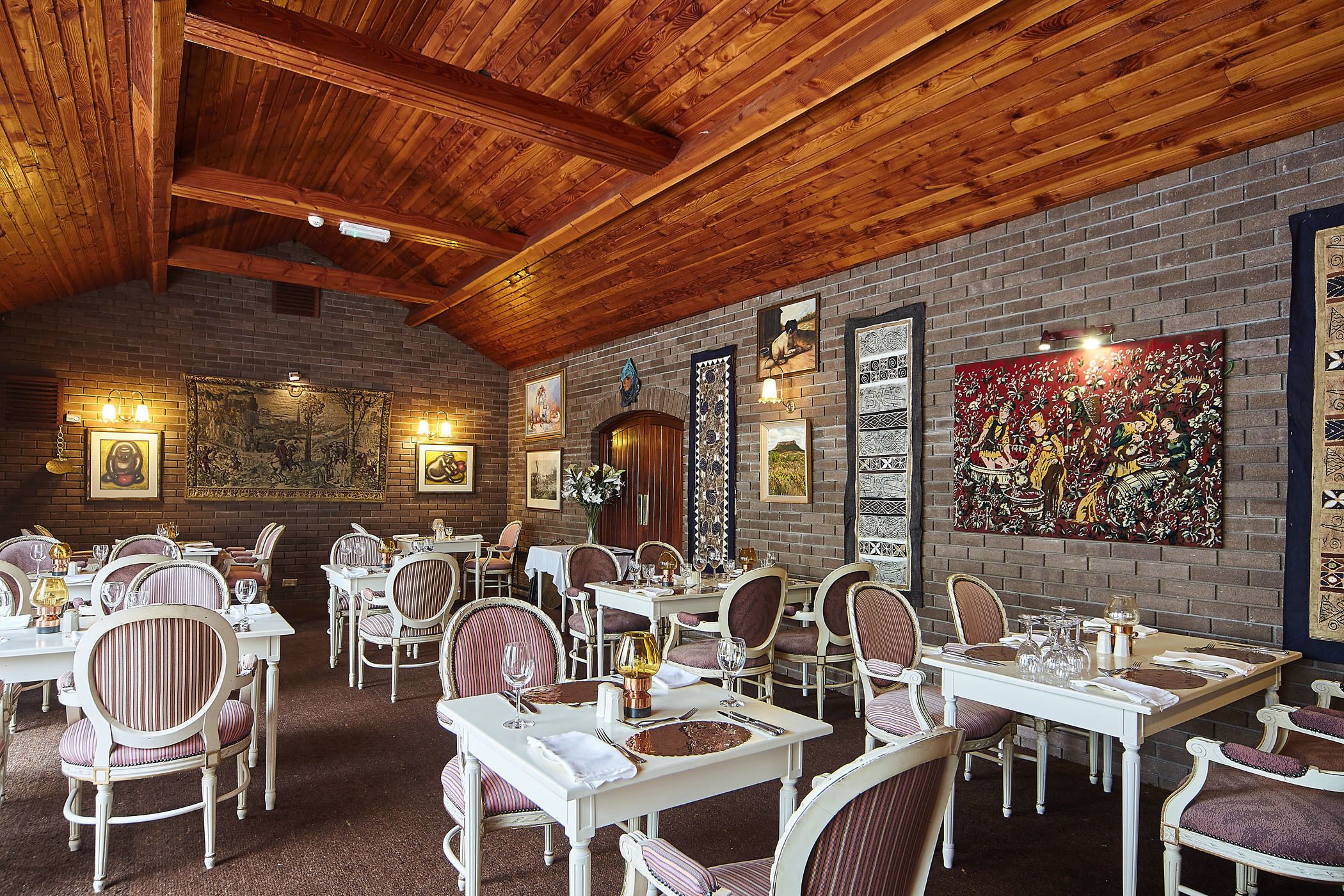 lunch and dinner served, local cuisine