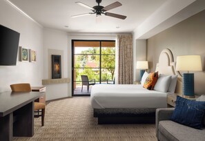 高档床上用品、加厚床垫、客房内保险箱、办公桌